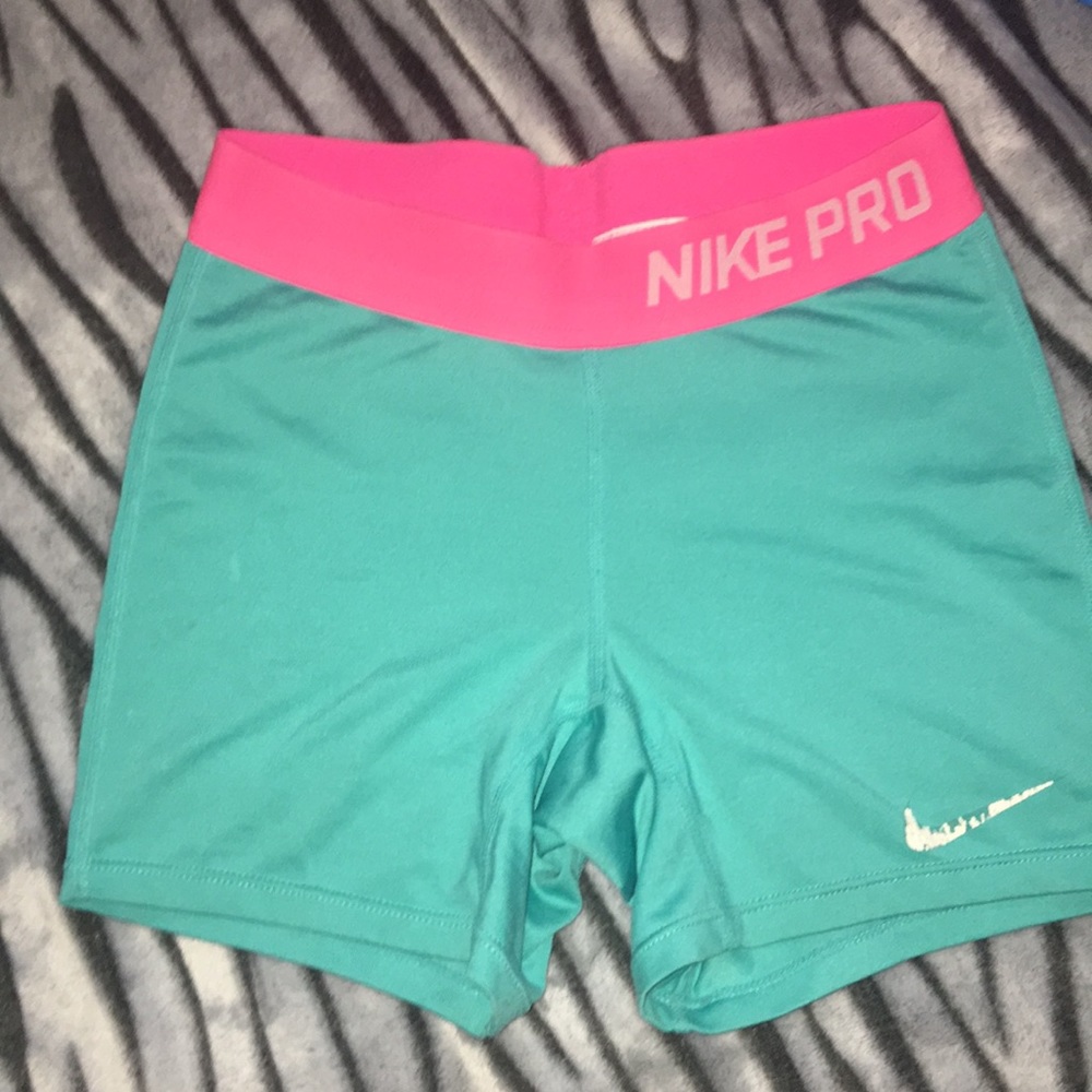 Nike pros